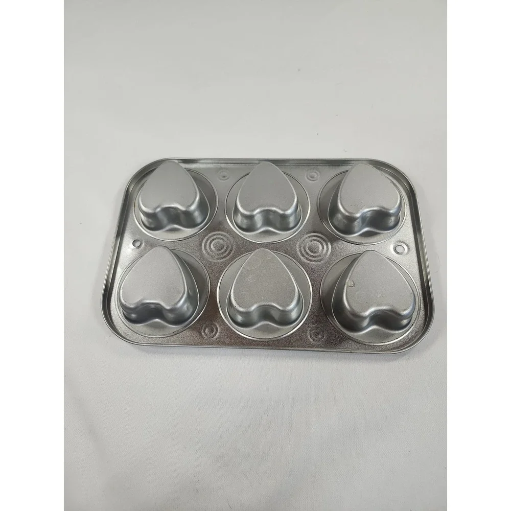 The Unbranded Brand aluminum heart